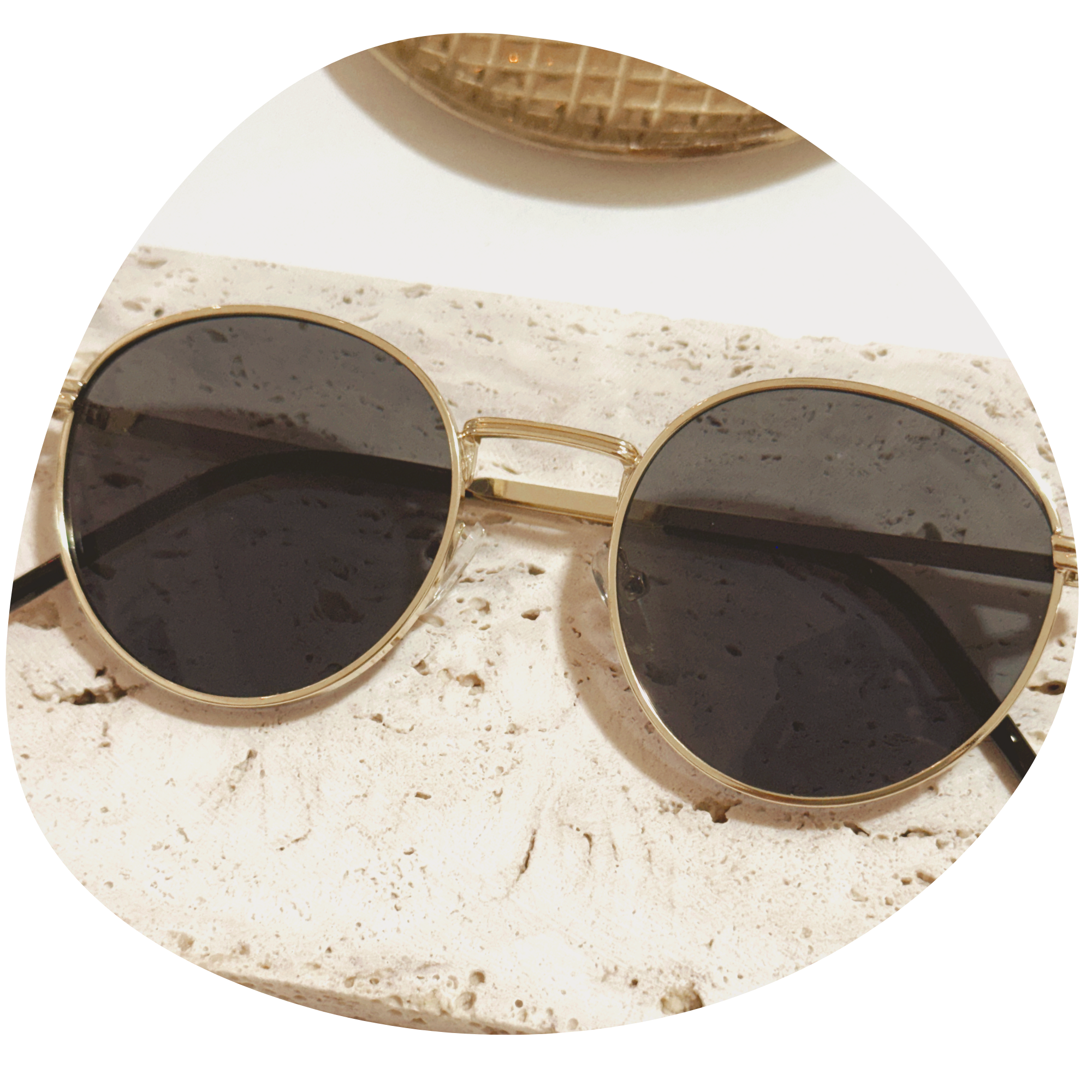 SUNGLASESS