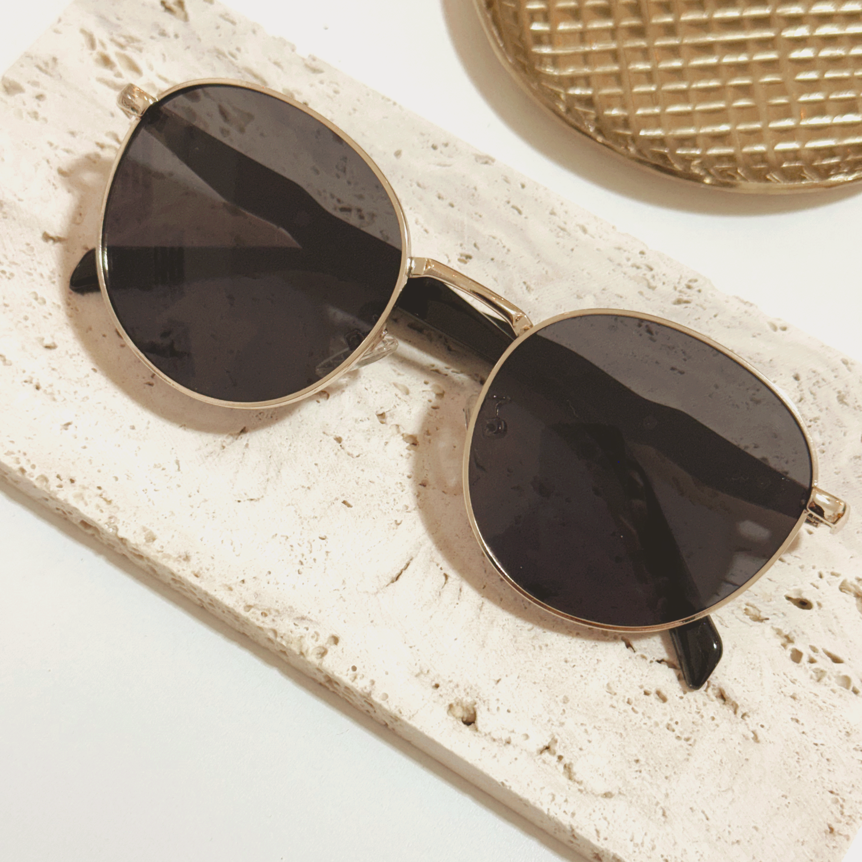 SUNSET SUNGLASESS