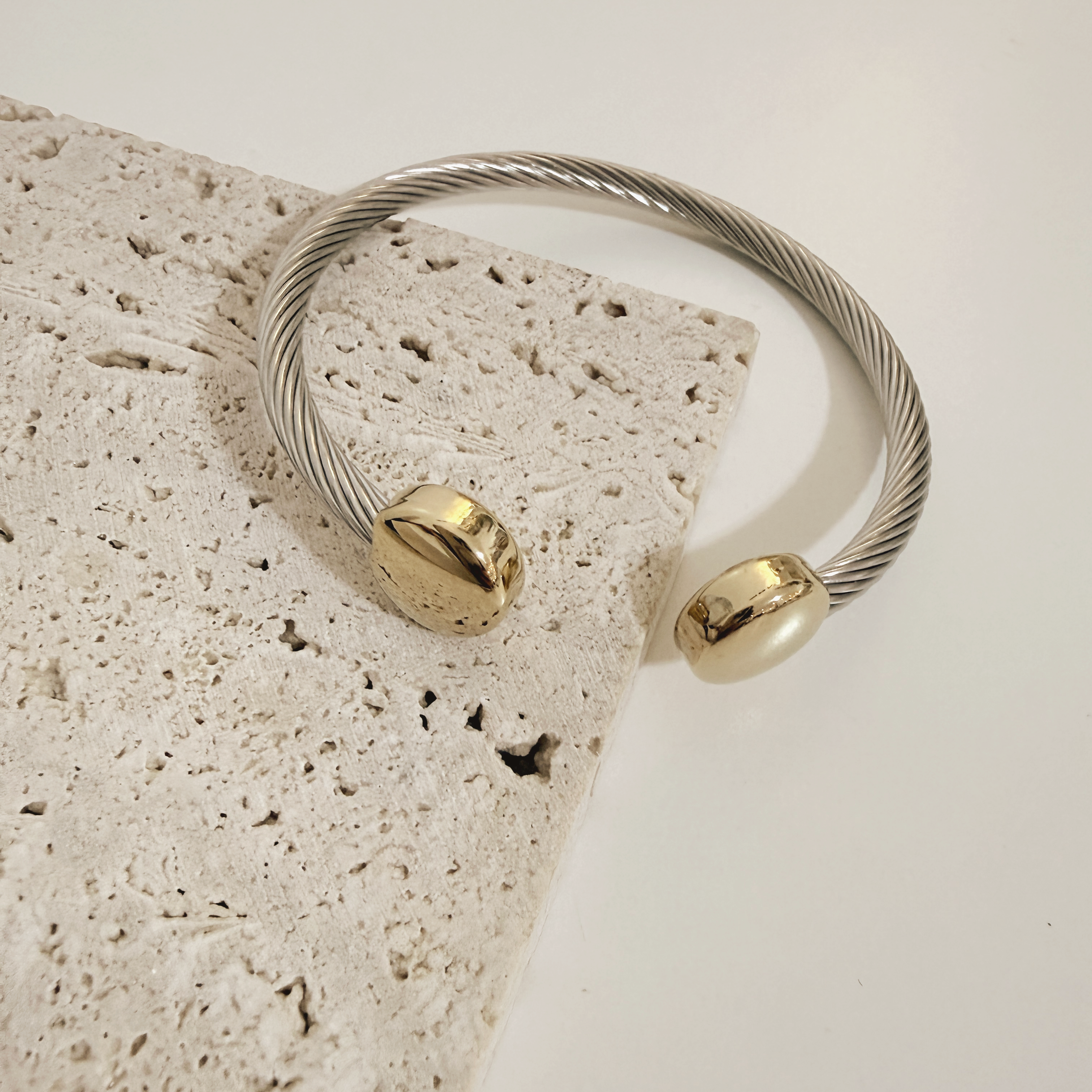 Chic Bangle