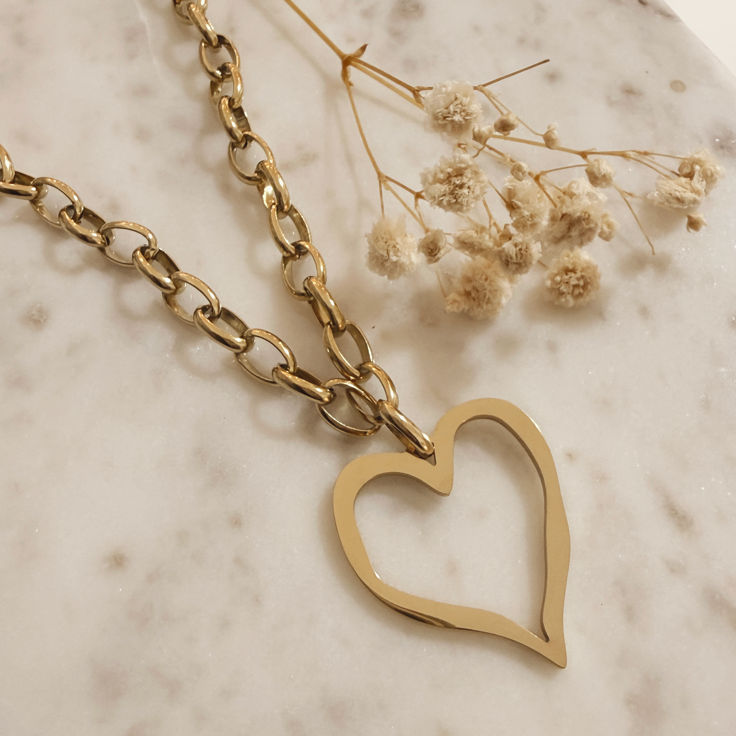 Darling Necklace