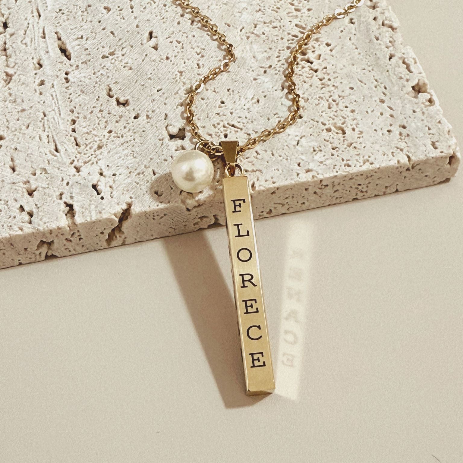 Florece Necklace