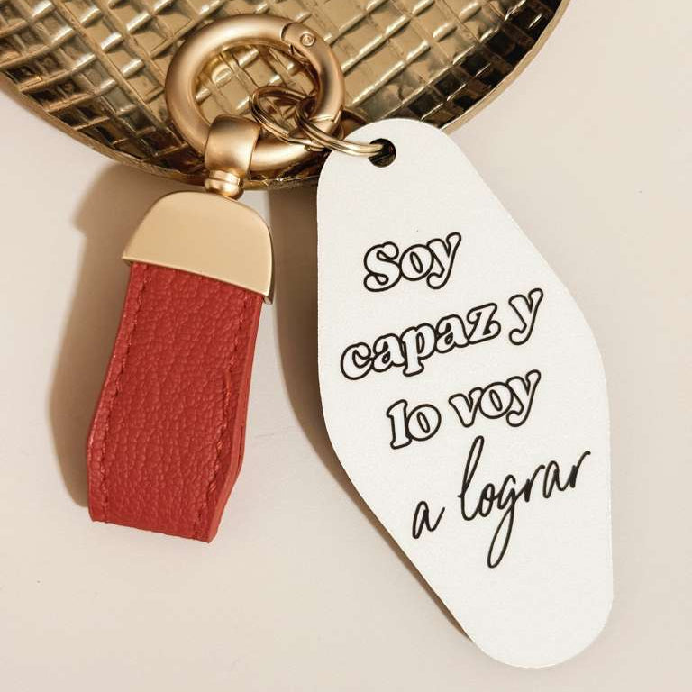 Soy Capaz keychain